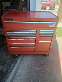 Napa tool chest.
