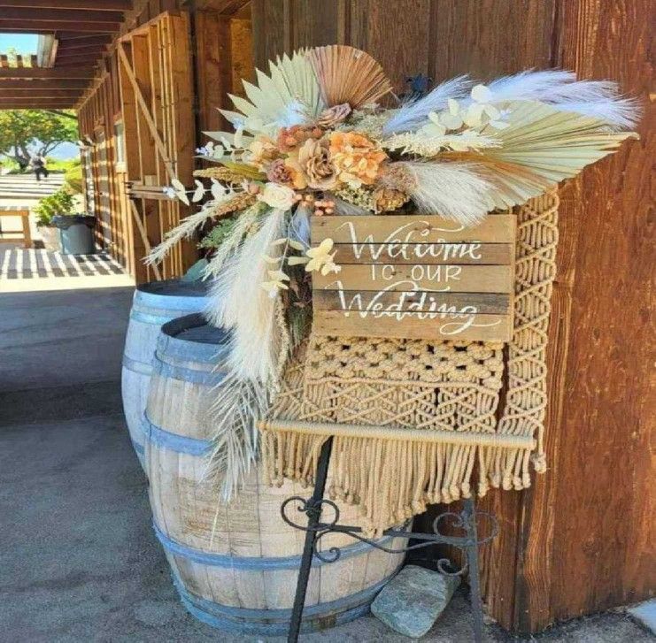 chance west Custom-Designed Arches – Create Your Perfect Ceremony!