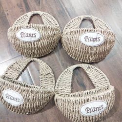 Wall-Mounted Woven Planter Basket for Indoor and Outdoor Plants Elegant Hanging Flower basket