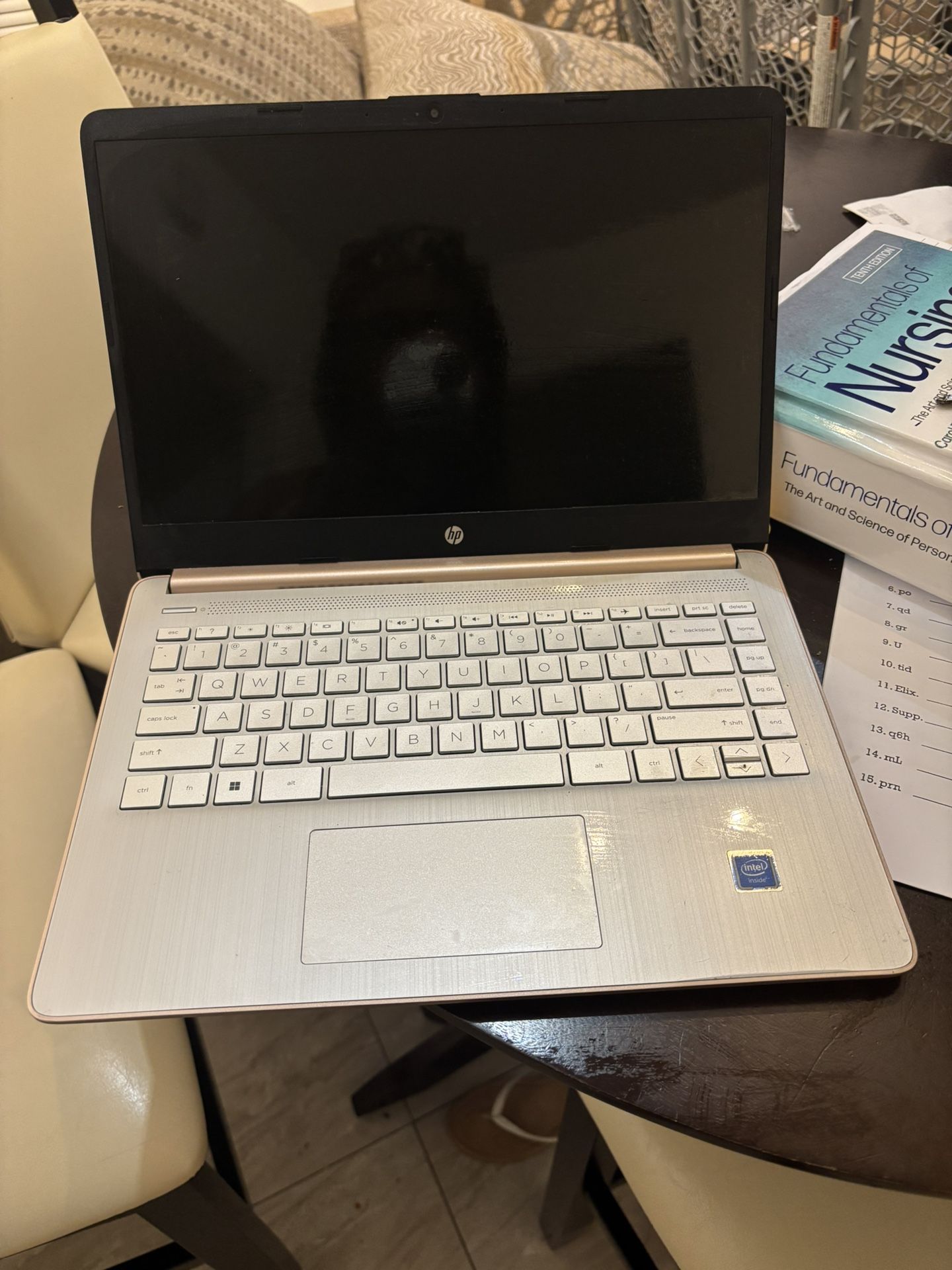 HP Laptop Computer