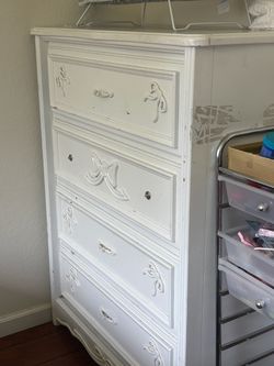 Disney dresser