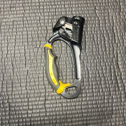 Petzl Handled Ascender 