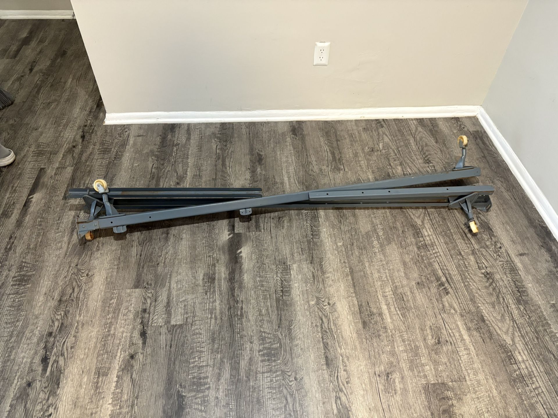 Adjustable Metal Bed Frame Queen/Full