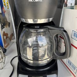 12 cup Coffee Maker (programmable)