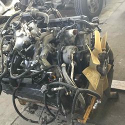 F250 6.8 Engine 