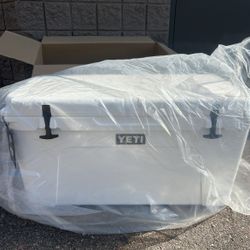 Yeti Cooler for Sale in Phoenix, AZ - OfferUp