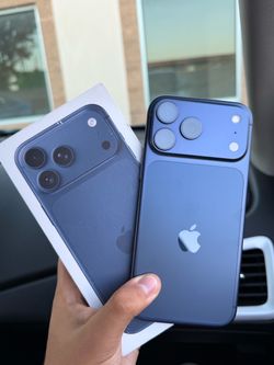 iPhone 17 Pro Max AT&T/Cricket