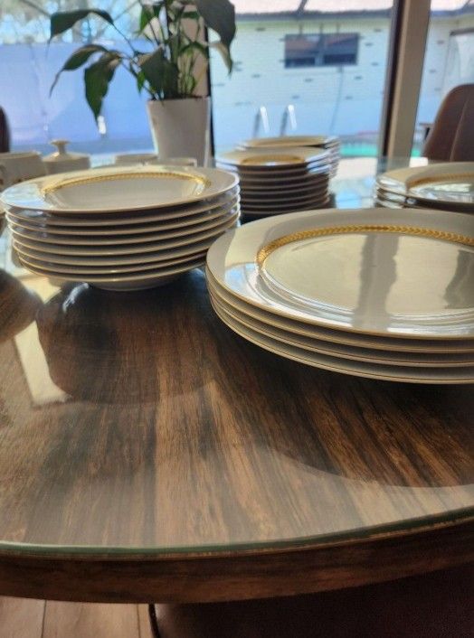 43 Piece 22 K Gold Banded Dinnerware Set