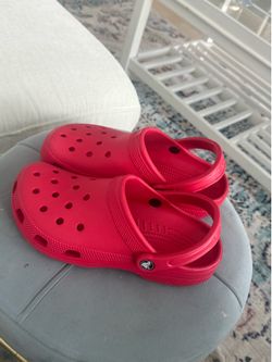 Spring Cleaning 🧽 Red Crocs