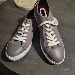 Levi's Shoes Size 12