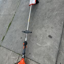 21.2 cc Gas 2-Stroke Straight Shaft String Trimmer New $250