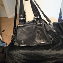 Michael kors gibson satchel