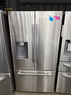 Brand new  Samsung 36in. 24 cu.ft. Counter Depth 3-Door French Door Refrigerator in Stainless Steel w/Zero Clearance Fit and Dual Ice Maker