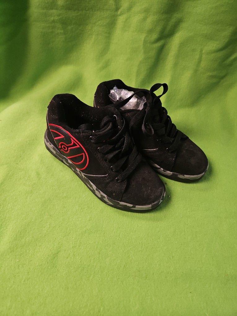 Heelys Boys Size 3