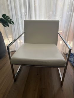 Leather accent chair