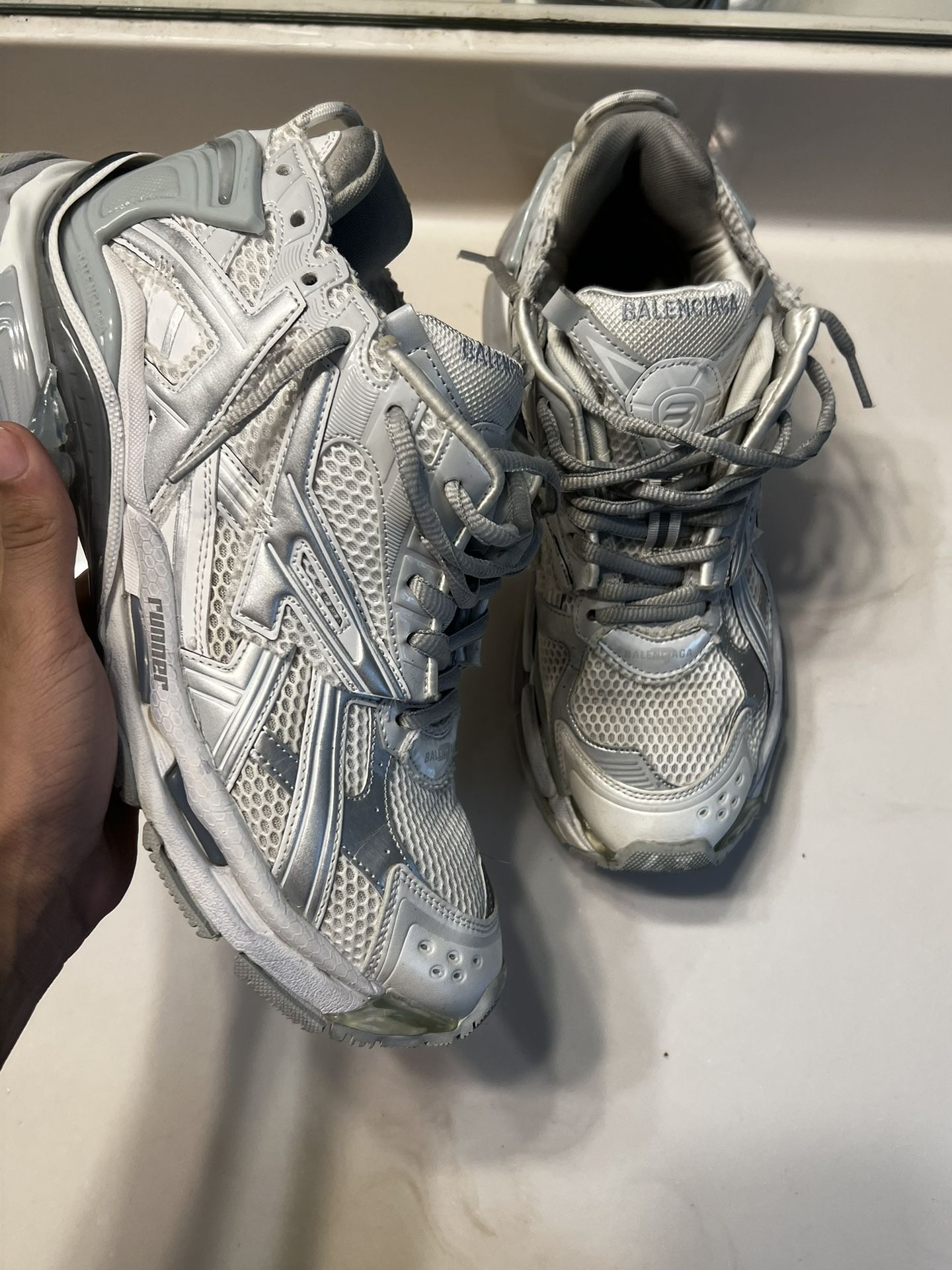 Balenciaga Runner Sneaker Grey/Silver