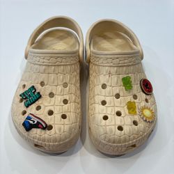 Crocs J4 Clogs Classic Slip On Sandals Shoes Youth Kids Size 4 / Women 6