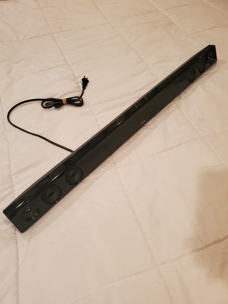 LG Soundbar (Bluetooth)