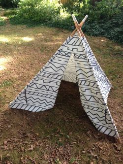 Cute Cozy Teepee For Kiddos, Collapsible