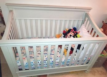 Baby Crib Converted To Toddler