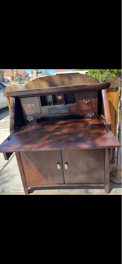 Solid wood desk
