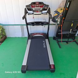Sole Fitness F80 model treadmill,350lb user rated