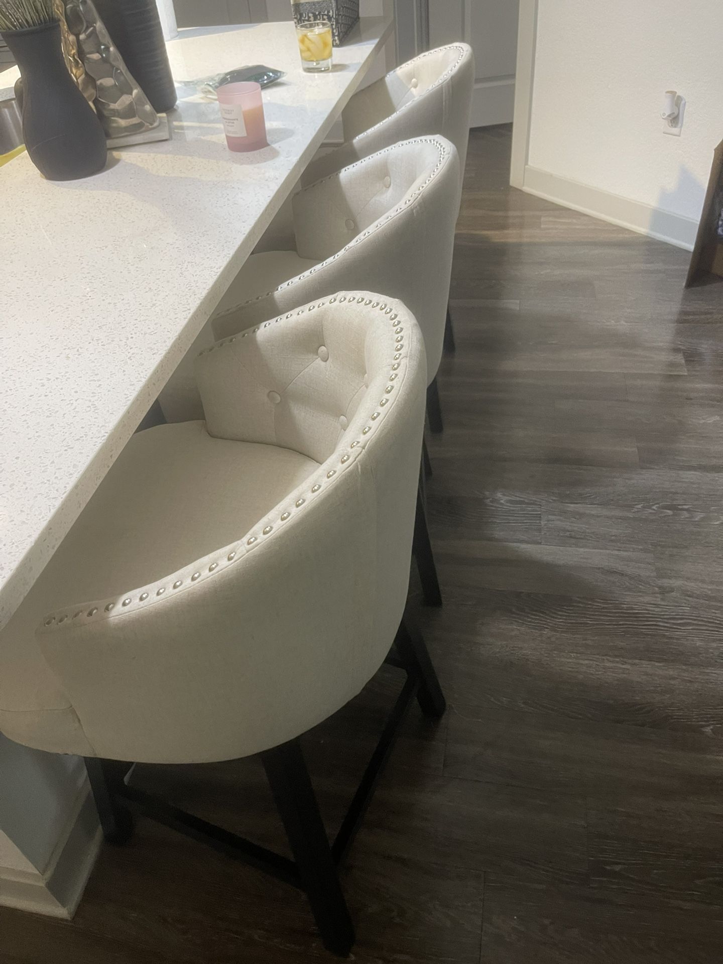 3 chair for barstools luxury for Sale in Tampa, FL OfferUp