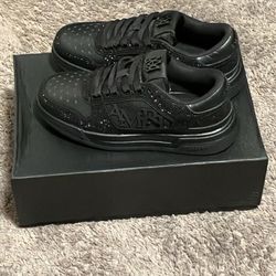AM Sneakers 