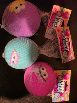 Funny face ball