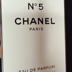 Chanel No5 