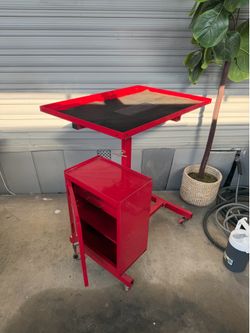 TORIN Rolling work station