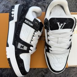 LV Trainers Sneakers 