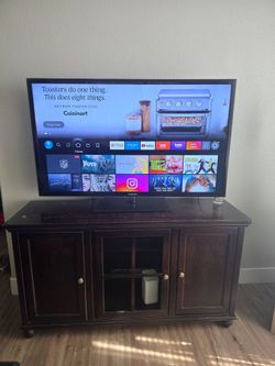 55 inch Samsung TV and TV stand
