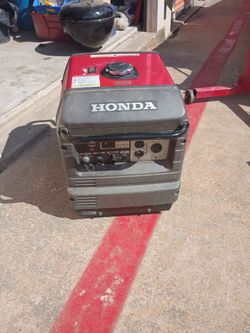 Honda 3000i generator