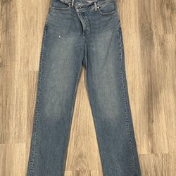 The 90s straight ultra high rise jeans