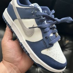 Nike Dunk Low Midnight Smoke Grey Size 4 GS / 5.5 Women’s