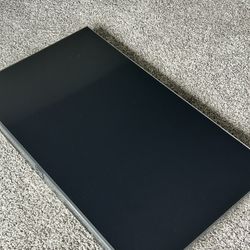 42’’ Samsung Smart TV. Mount Included