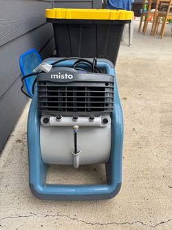 Outdoor cool misting fan