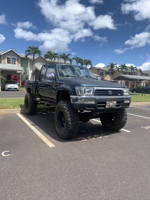Photo 1993 Toyota pick up turbo.