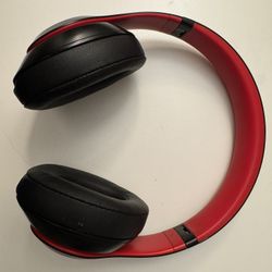 Beats Studios 3 
