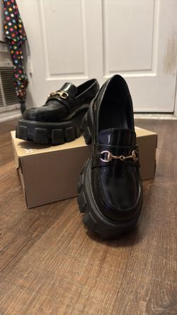 Princess Polly Penny Lane Loafers Black High Shine