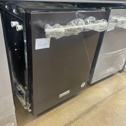 KitchenAid Black Stainless Steel Dishwasher 