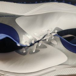 Woman's Golf Shoes (Under Armour)