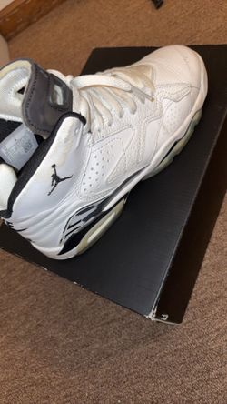 Jordan MVP size 5y
