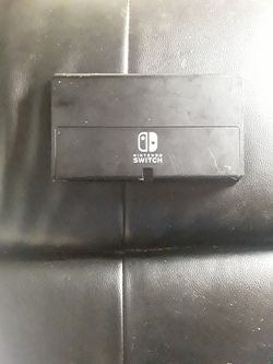 ***SERIOUS BUYERS ONLY*** NINTENDO SWITCH WITHOUT CONTROLS****