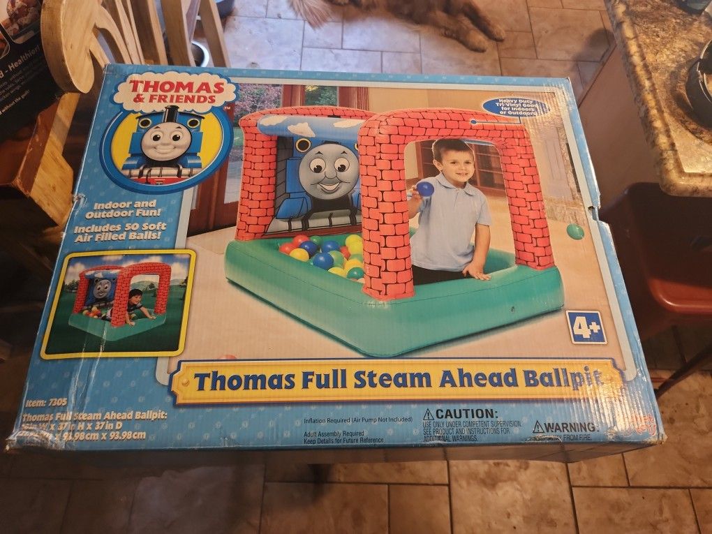 Thomas & Friends Full Steam Ahead Ball Pit