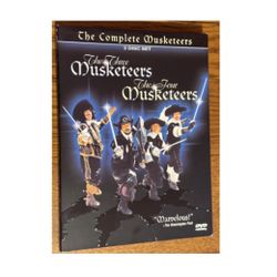 The Complete Musketeers The Three Musketeers The Four Musketeers DVD 2Disc Set