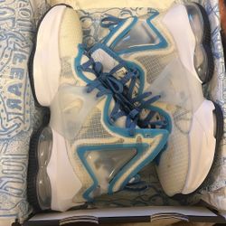 Lebron’s Size 4 1/2