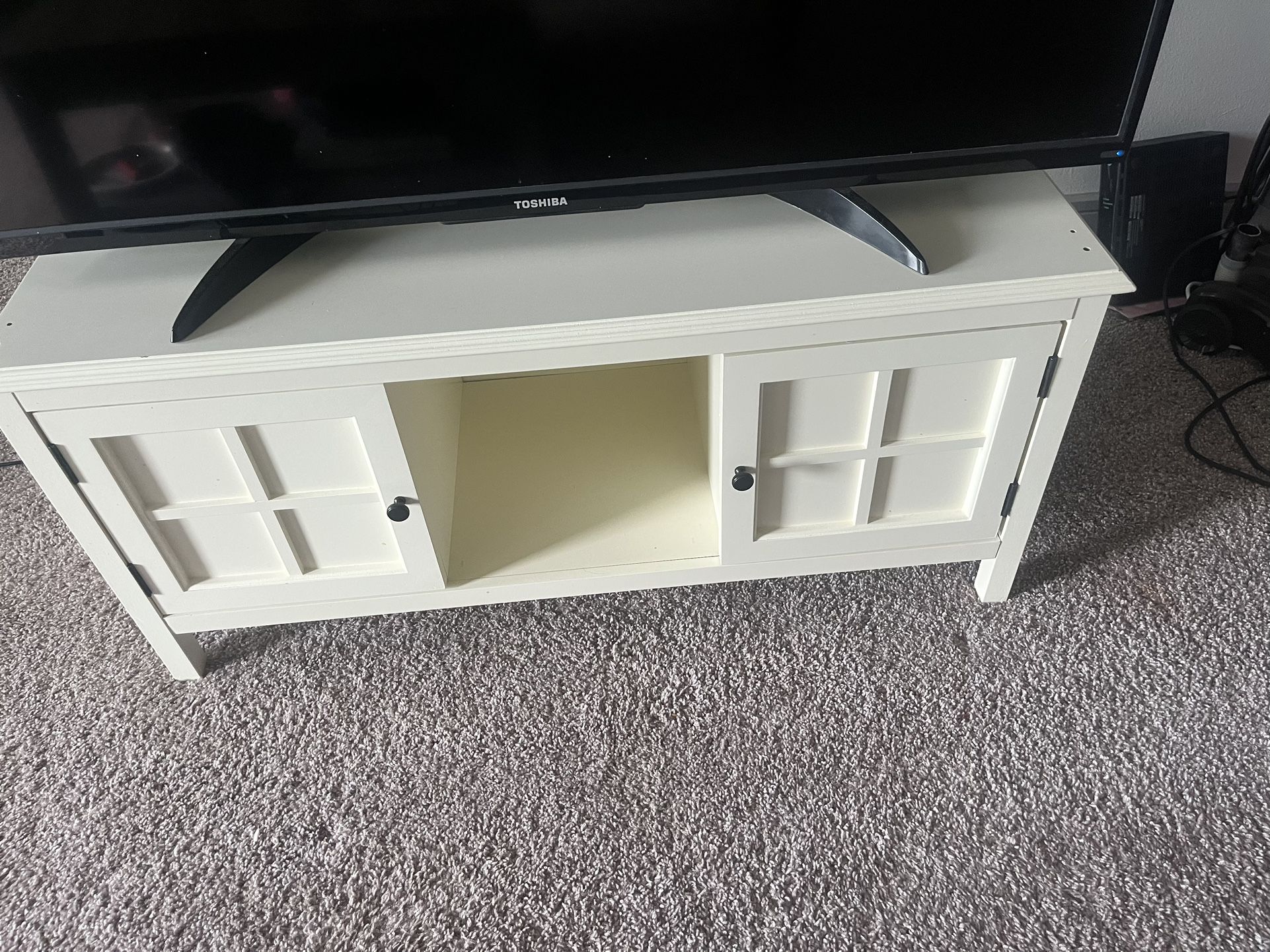 Tv And Tv Stand