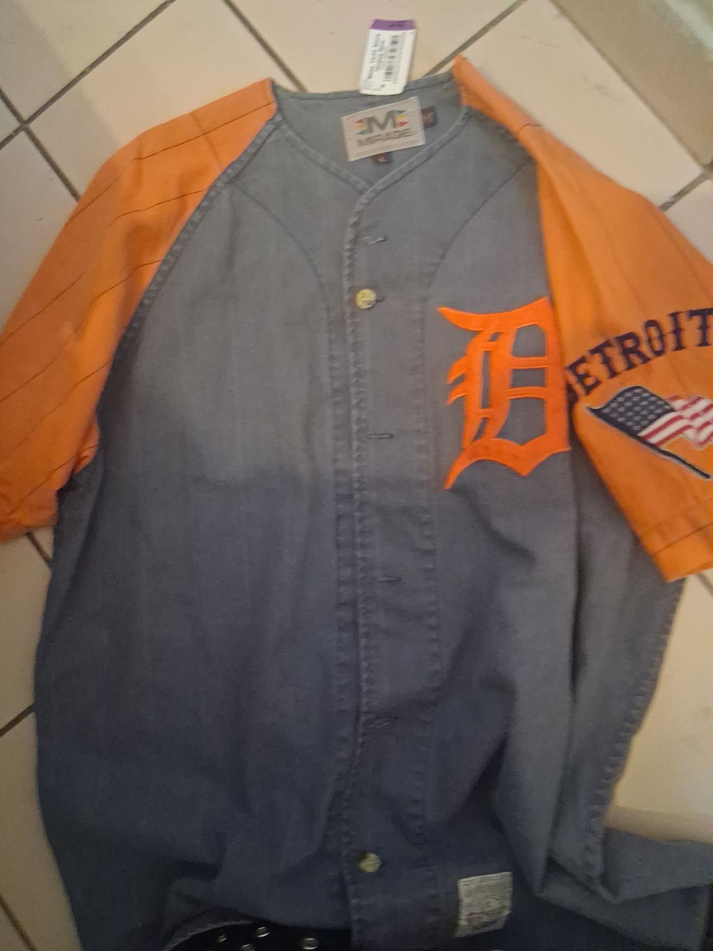 Vintage 90s Detroit Tigers jersey